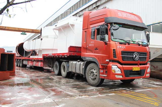 2017，桂林鴻程首臺磨粉機楊帆起航