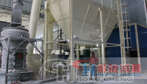 滑石超細環輥磨粉機 超微細滑石粉生產設備 滑石超細環輥磨粉機 超微細滑石粉生產設備