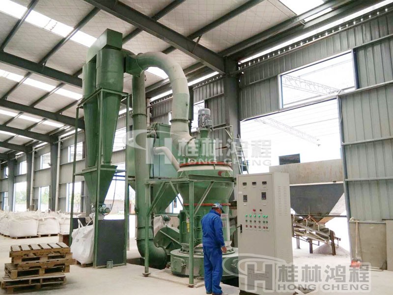 碳化硅超細微粉磨機-HC擺式磨粉機 碳化硅超細微粉磨機-HC擺式磨粉機