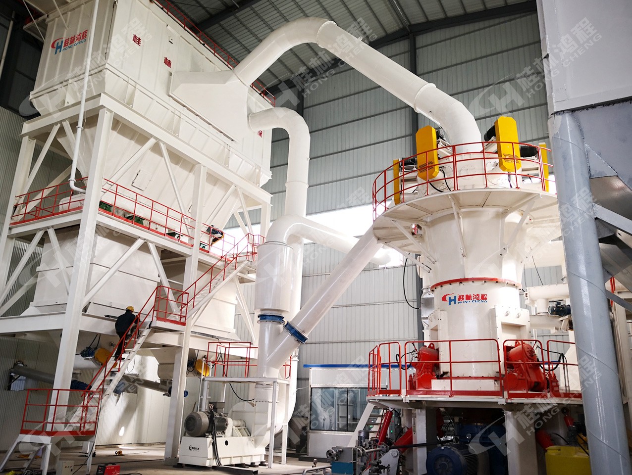 HLMX1700高壓立式輥磨機生產(chǎn)線客戶安裝完成現(xiàn)場 HLMX1700高壓立式輥磨機生產(chǎn)線客戶安裝完成現(xiàn)場