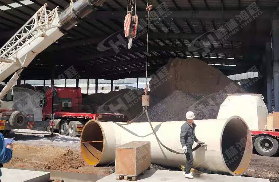 高嶺土立磨第5臺抵達客戶現場 高嶺土立磨第5臺抵達客戶現場